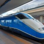 L’Intercity si tinge di blue